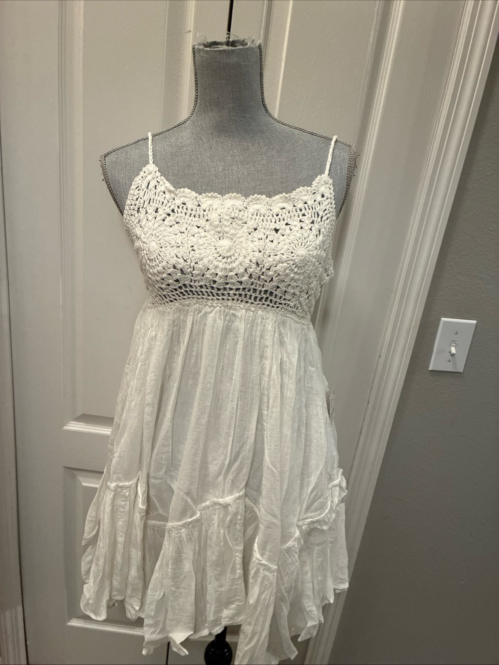 Free people ladies Sandoll cotton mini dress size large - Picture 2 of 6